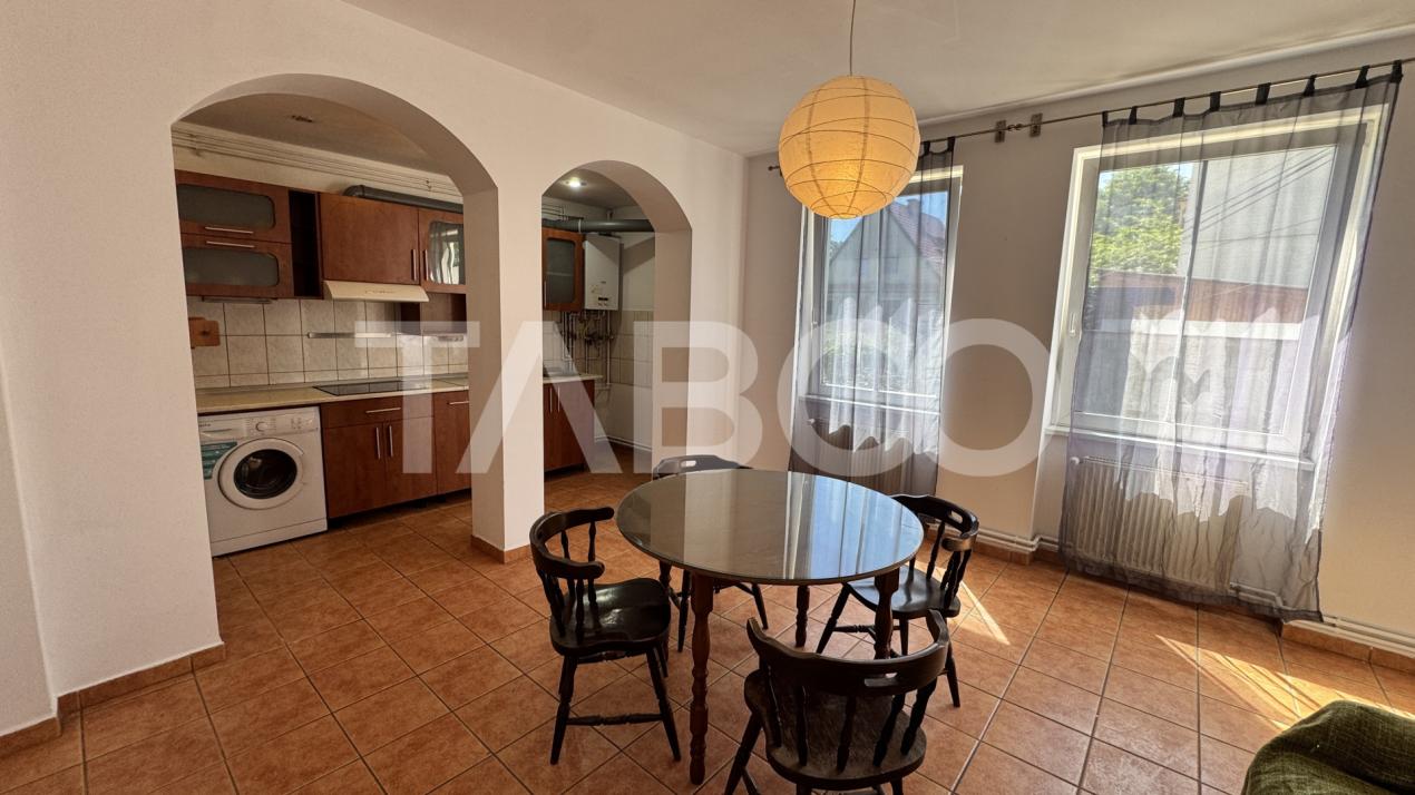 Apartamanet 3 camere de inchiriat mobilat utilat 100 mpu CENTRAL Sibiu