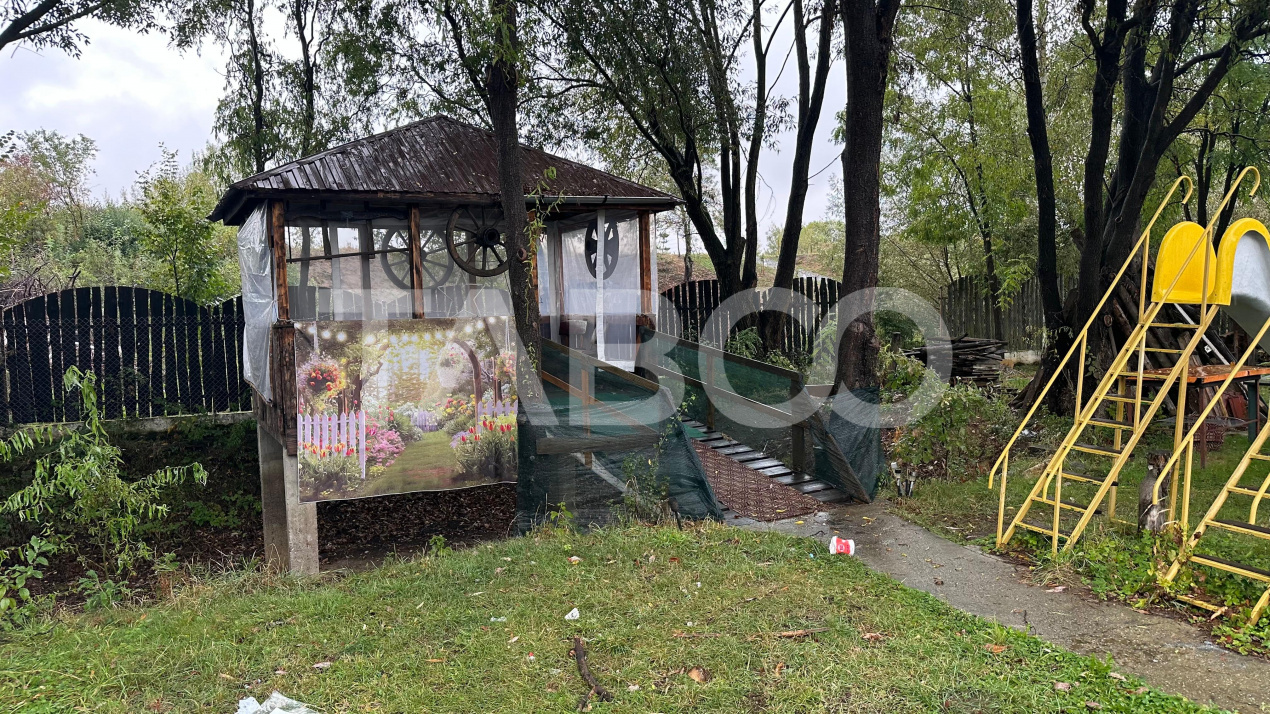 Apartament 100mpu 2 camere curte taxe incluse Poplaca sibiu 