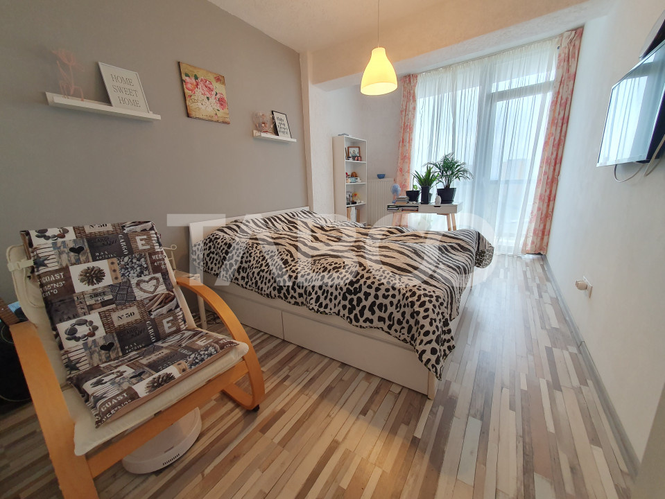 Apartament 2 camere 45 mpu balcon etaj intermediar zona Doamna Stanca