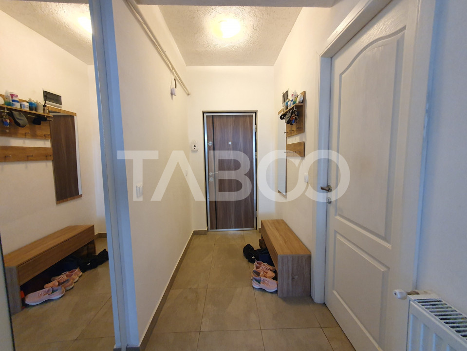 Apartament 2 camere 45 mpu balcon etaj intermediar zona Doamna Stanca