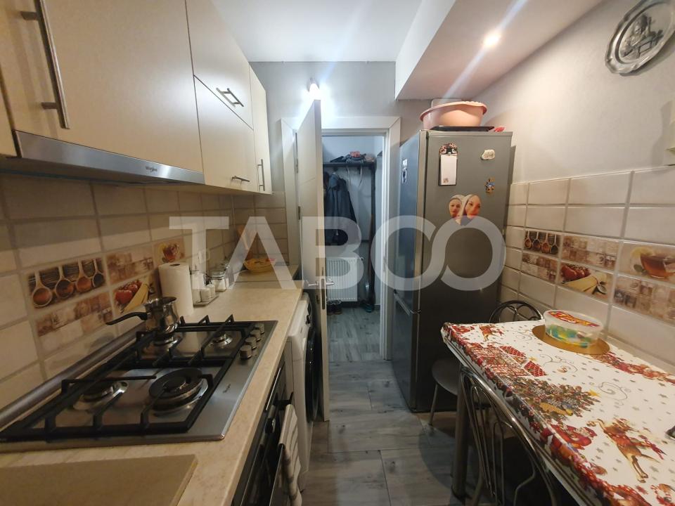Apartament 2 camere 46 mp etaj 1 zona 13 Decembrie mobilat utilat