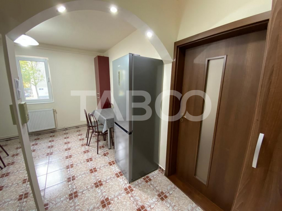 Apartament 2 camere 50 mp etaj 1 zona Luptei - Mihai Viteazu