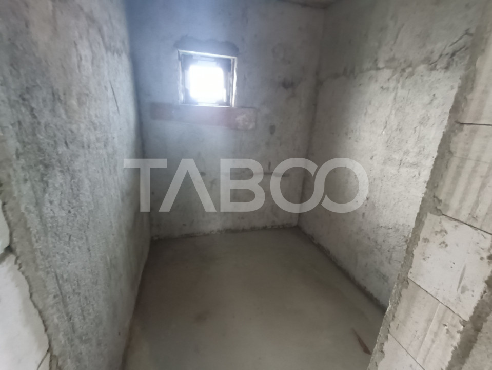 Apartament 2 camere 57 mp utili cu balcon si loc de parcare