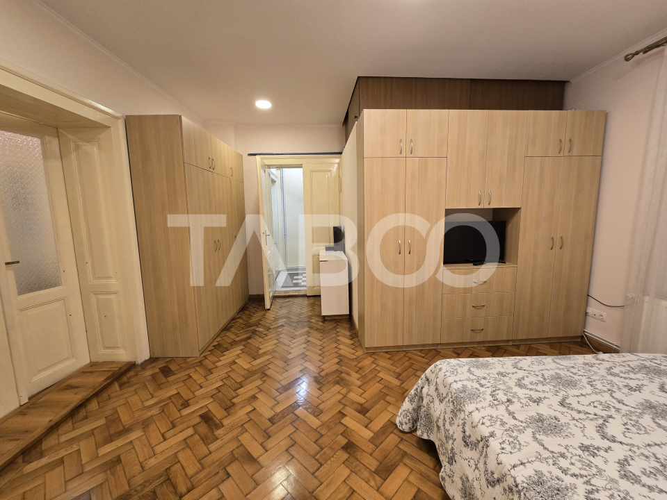 Apartament 2 camere 77mpu etaj 1 loc de parcare in Centrul Istoric