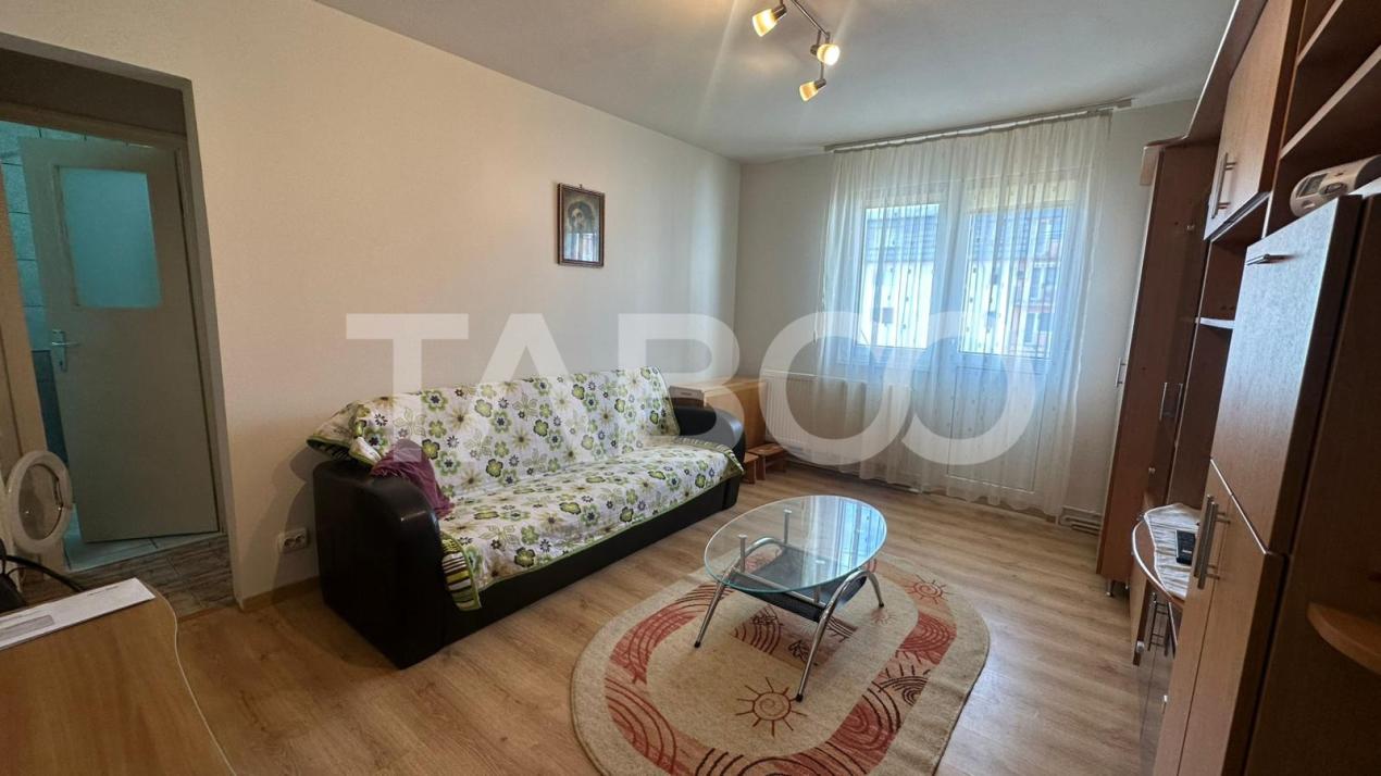 Apartament 2 camere balcon pivnita zona Rahovei Sibiu 