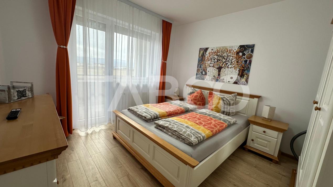 Apartament 2 camere bloc cu lift balcon loc de parcare Turnisor Sibiu