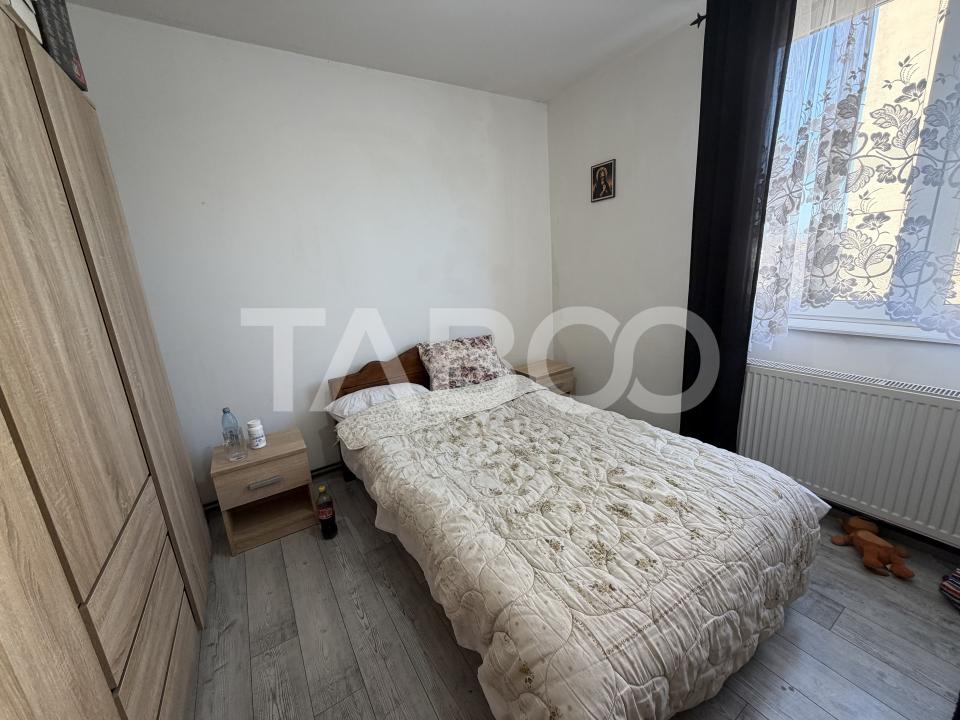 Apartament 2 camere complet mobilat utilat boxa la subsol 47 mpu lift