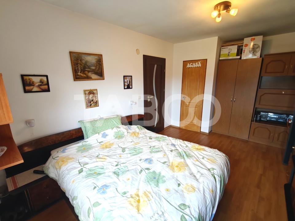 Apartament 2 camere cu balcon de vanzare -complet mobilat - COMISION 0
