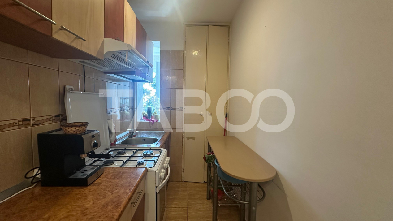 Apartament 2 camere cu balcon mobilat zona Mihai Viteazul Sibiu