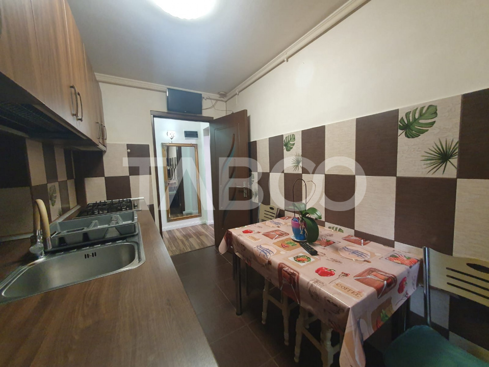 Apartament 2 camere de caramida renovat mobilat-utilat zona Negoiu
