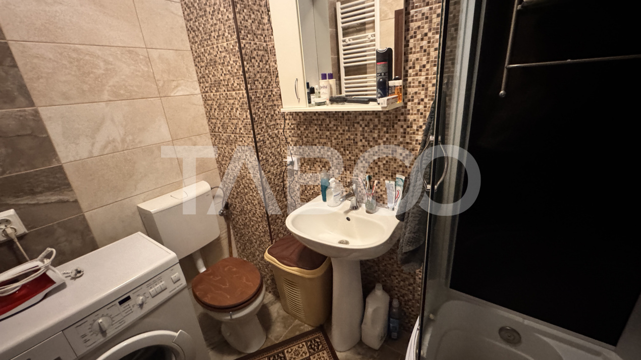 Apartament 2 camere de inchiriat 40mp mobilat utilat Lupeni Sibiu