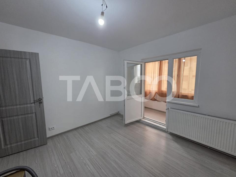 Apartament 2 camere de inchiriat 55 mp + balcon 4 mp prima inchiriere