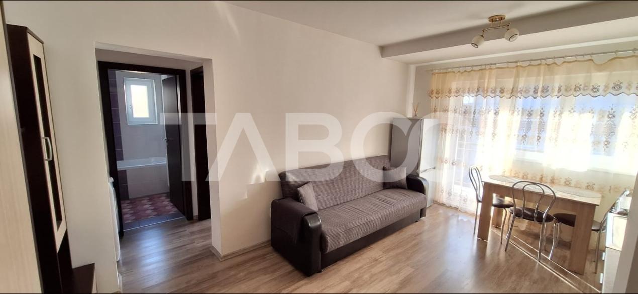 Apartament 2 camere de inchiriat cu balcon si parcare in Magnolia