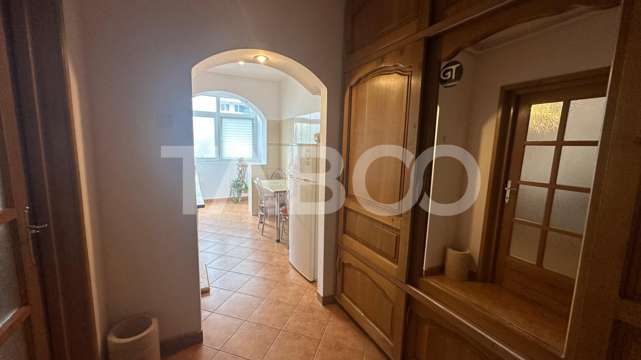 Apartament 2 camere de inchiriat cu balcon zona Mihai Viteazu Sibiu