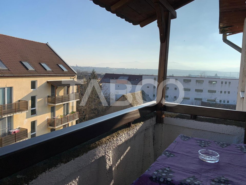 Apartament 2 camere de inchiriat zona Turnisor Sibiu 70 mpu si balcon 