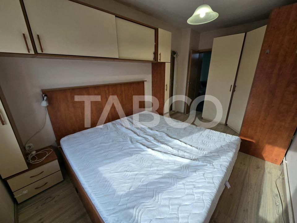 Apartament 2 camere de vanzare 48 utili balcon zona Vasile Aaron Sibiu