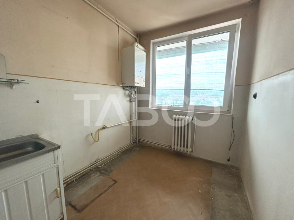 Apartament 2 camere de vanzare cu balcon in zona Mihai Vitezul Sibiu