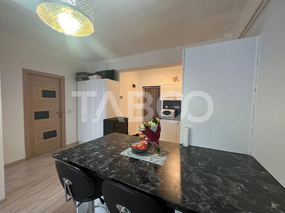 Apartament 2 camere de vanzare decomandat 39 mp zona Doamna Stanca