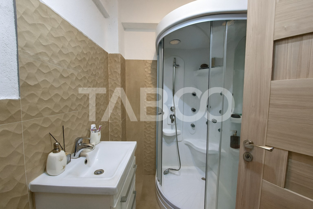 Apartament 2 camere de vanzare decomandat 39 mp zona Doamna Stanca