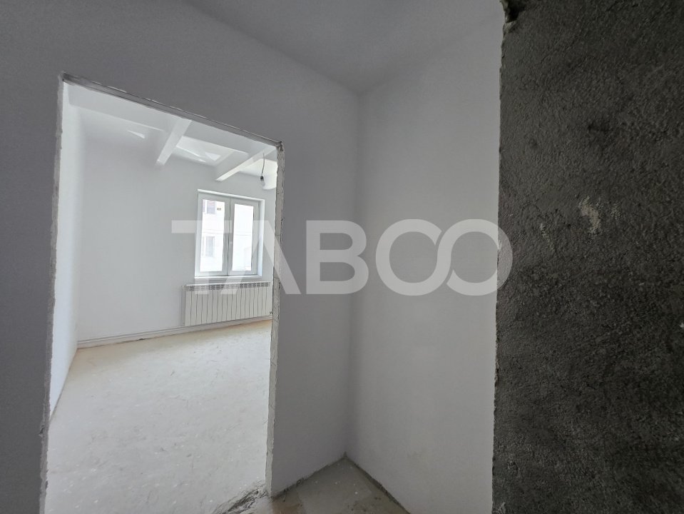 Apartament 2 camere de vanzare decomandat 48 mp zona Turnisor Sibiu
