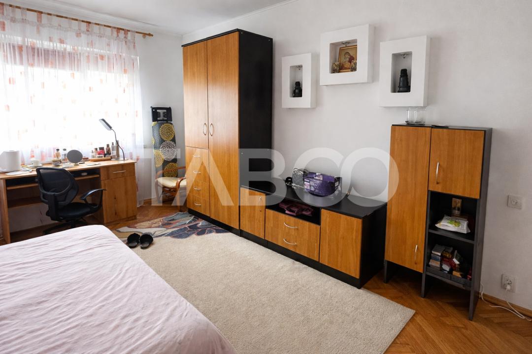Apartament 2 camere de vanzare decomandat zona Ultracentrala Sibiu
