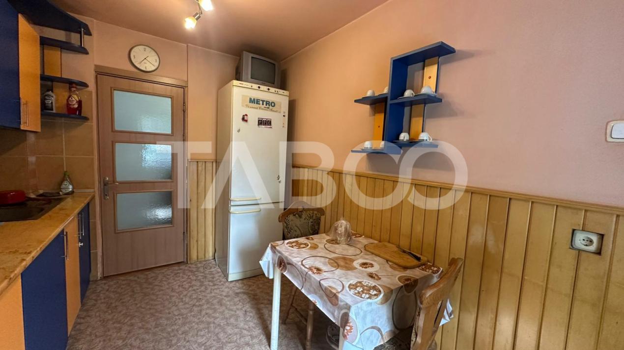Apartament 2 camere de vanzare decomandat zona Ultracentrala Sibiu