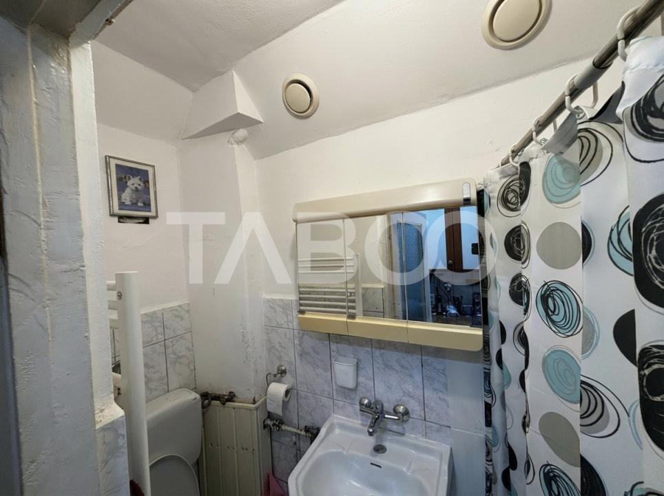 Apartament  2 camere de vanzare la parter 36mp utili  zona Tiglari