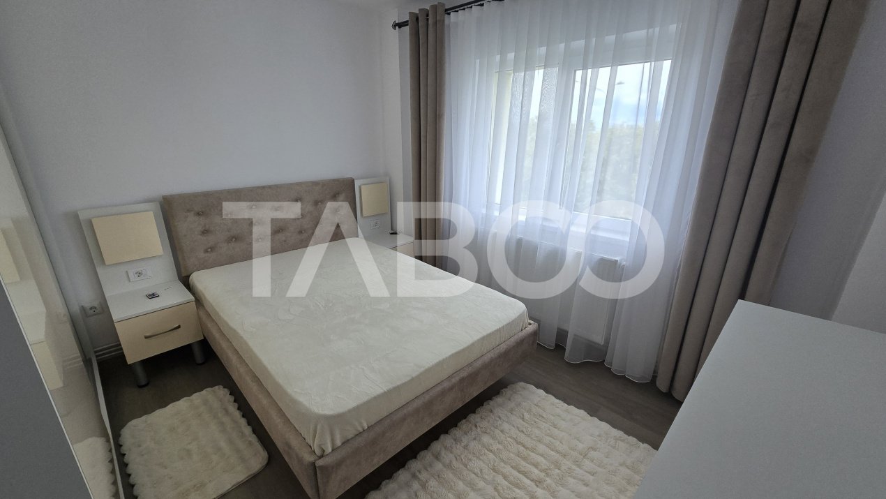 Apartament 2 camere de vanzare Strand etaj intermediar mobilat utilat