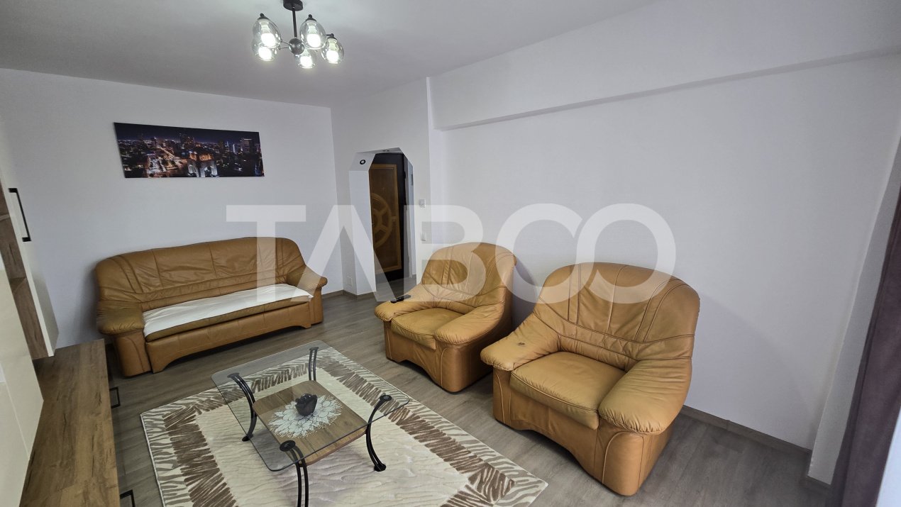 Apartament 2 camere de vanzare Strand etaj intermediar mobilat utilat