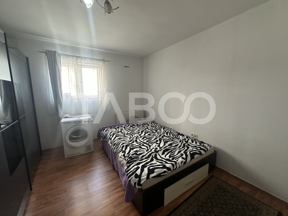 Apartament 2 camere decomandat 55 mp utili Aleea Iasomiei Turnisor