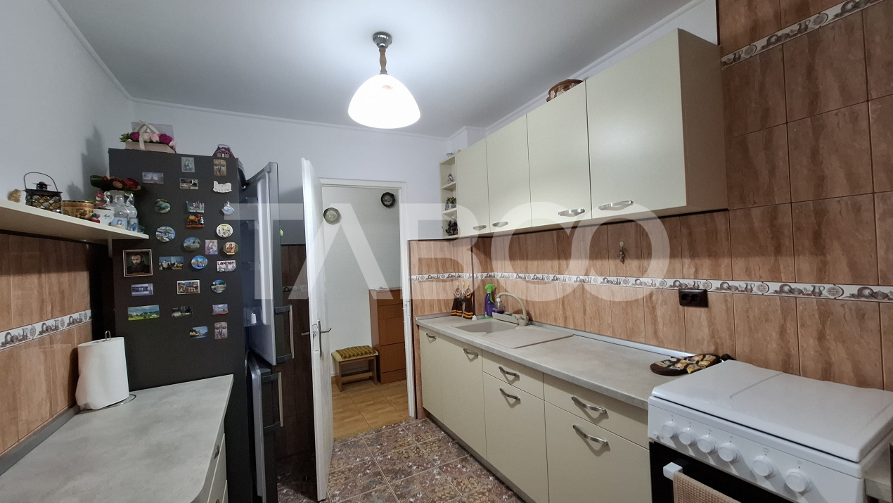 Apartament 2 camere decomandat 62 mp zona Central (Dioda) Sibiu