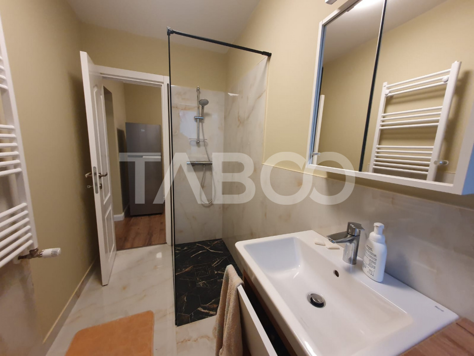 Apartament 2 camere decomandat etaj 1 zona Negoiu bloc de caramida