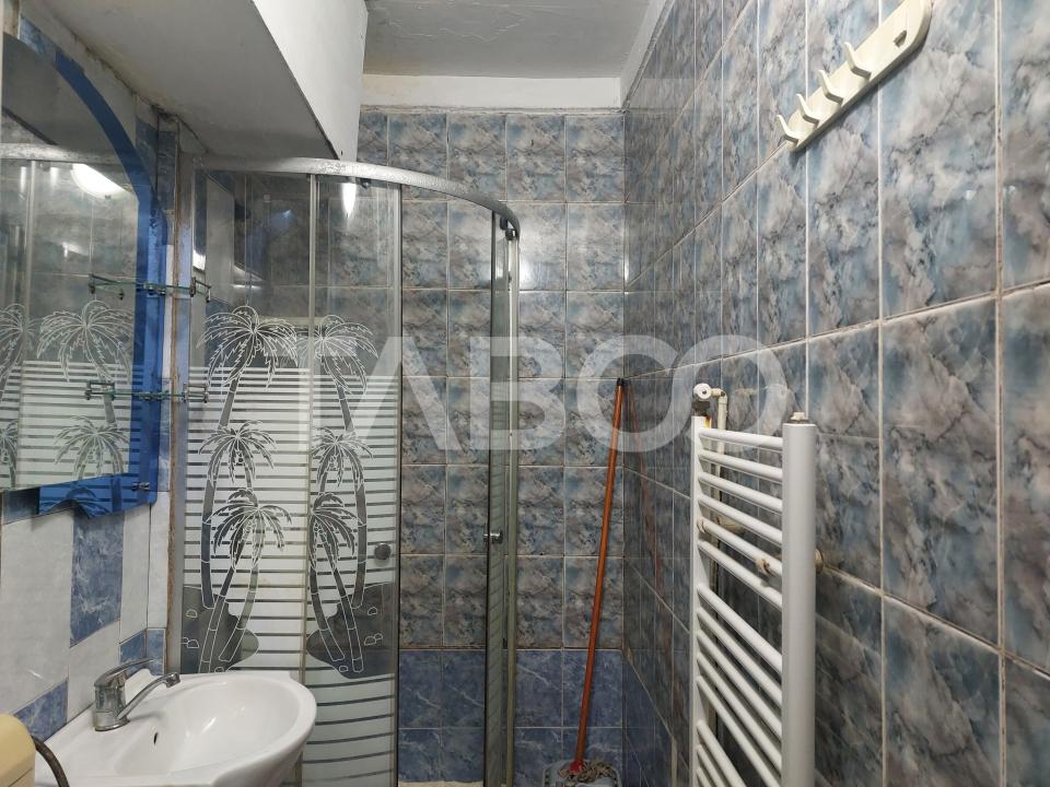 Apartament 2 camere decomandate 35 mp parter Cisnadie