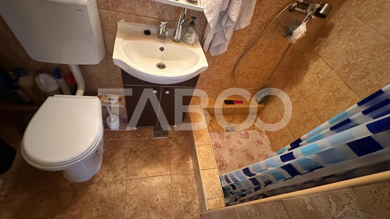 Apartament 2 camere la casa cu cu pivnita Selimbar Sibiu