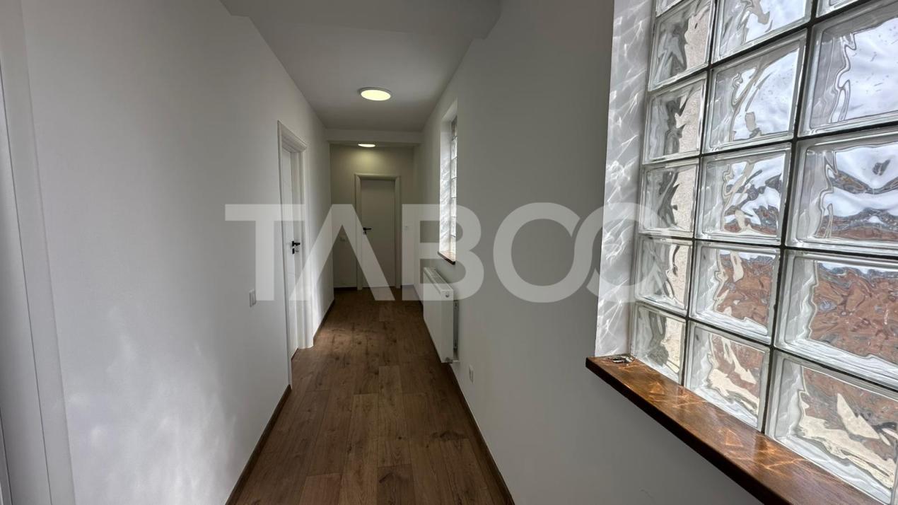Apartament 2 camere modern balcon loc de parcare zona Turnisor Sibiu