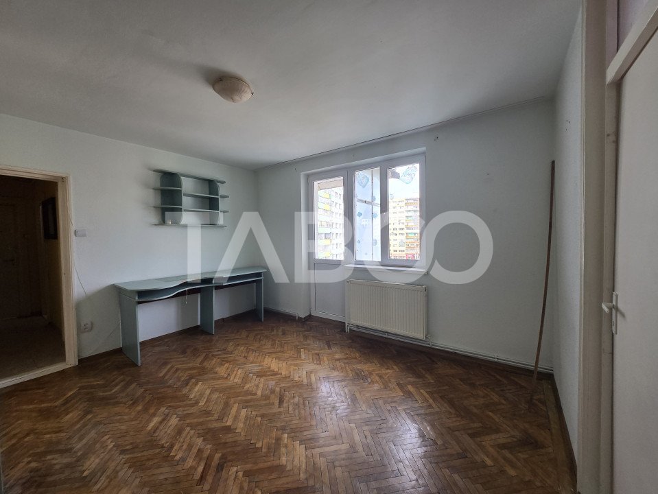 Apartament 2 camere si balcon de vanzare 37mp zona Mihai Viteazu Sibiu