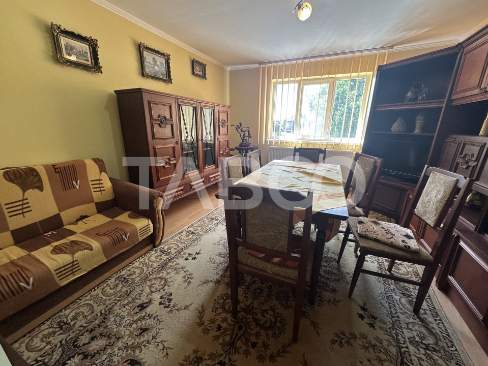 Apartament 3 camere 2 bai boxa subsol 64mpu etaj 1 Bulevardul Unirii