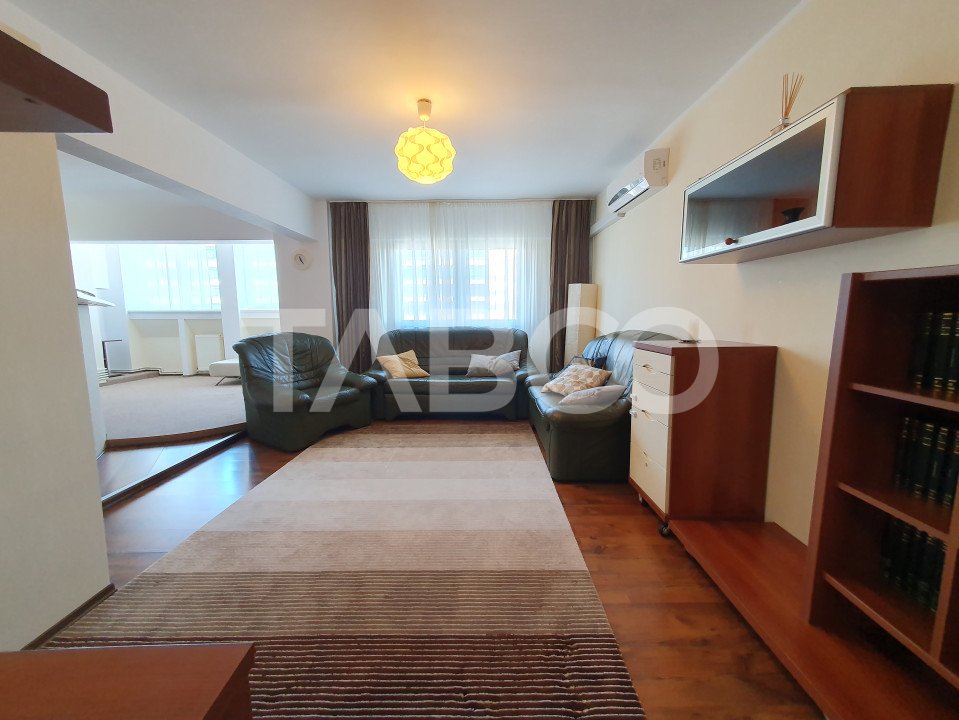 Apartament 3 camere 2 bai de inchiriat in zona Garii