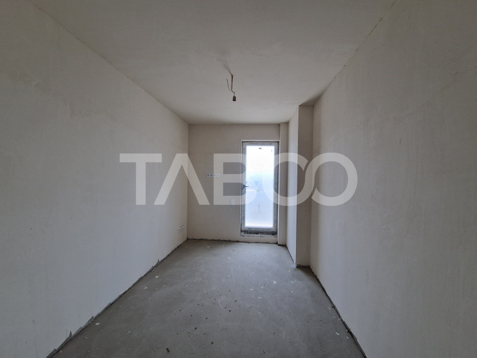 Apartament 3 camere 2 bai ETAJ 1 boxa la subsol Turnisor
