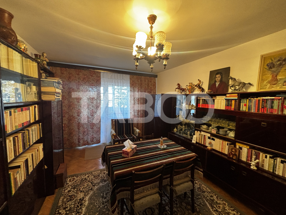 Apartament 3 camere 2 baii  de inchiriat  mobilat utilat Strand