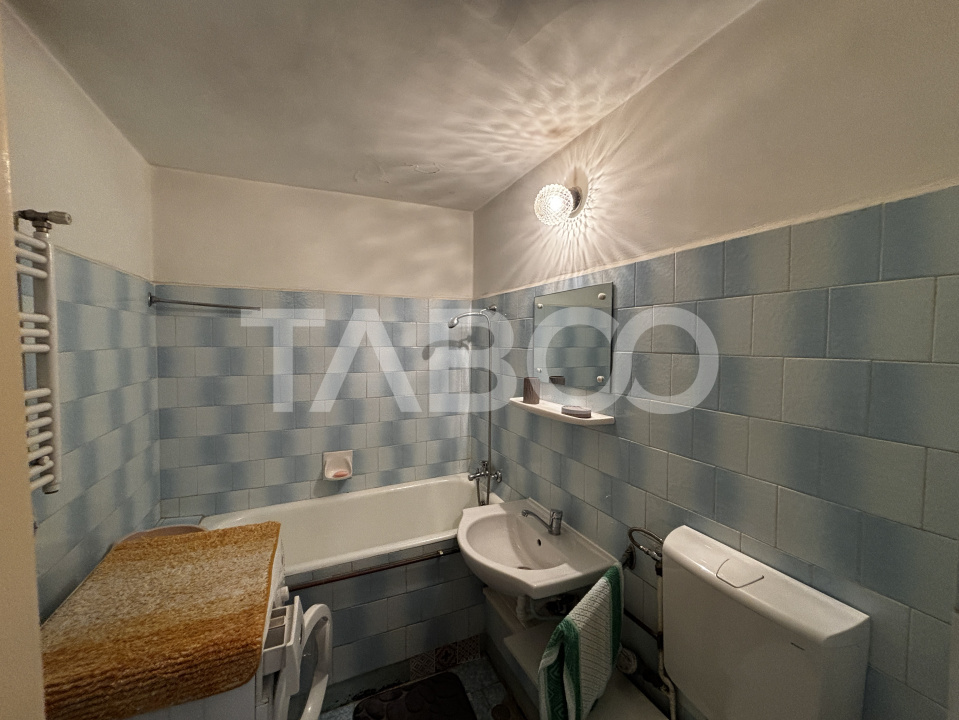 Apartament 3 camere 2 baii  de inchiriat  mobilat utilat Strand