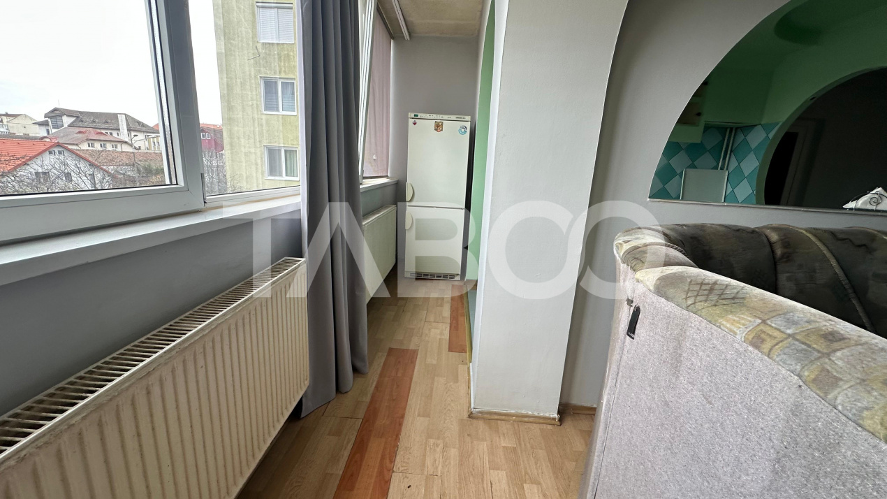 Apartament 3 camere  2 balcoane etaj intermediar Terezian Sibiu