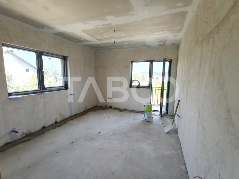 Apartament 3 camere 63 mp - geam la baie balcon - etaj 1 - parcare