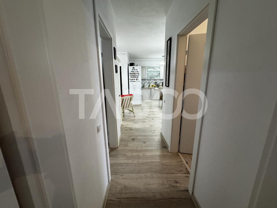 Apartament 3 camere 64 mp 2 bai 2 parcari gradina 63 mp boxa Sibiu