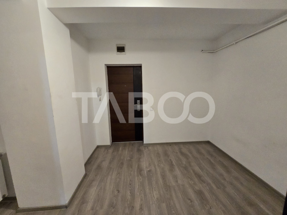 Apartament 3 camere 72 mpu etaj intermediar balcon 11m Doamna Stanca