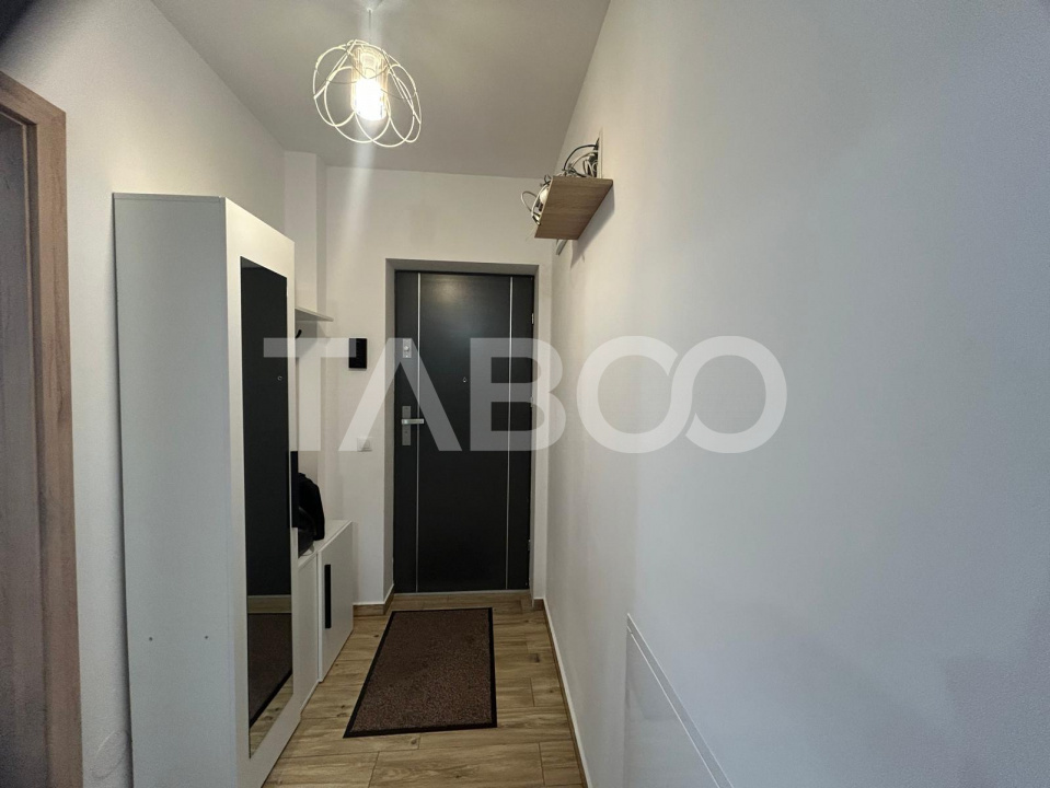 Apartament 3 camere 72mpu cu balcon si parcare privata in Kogalniceanu
