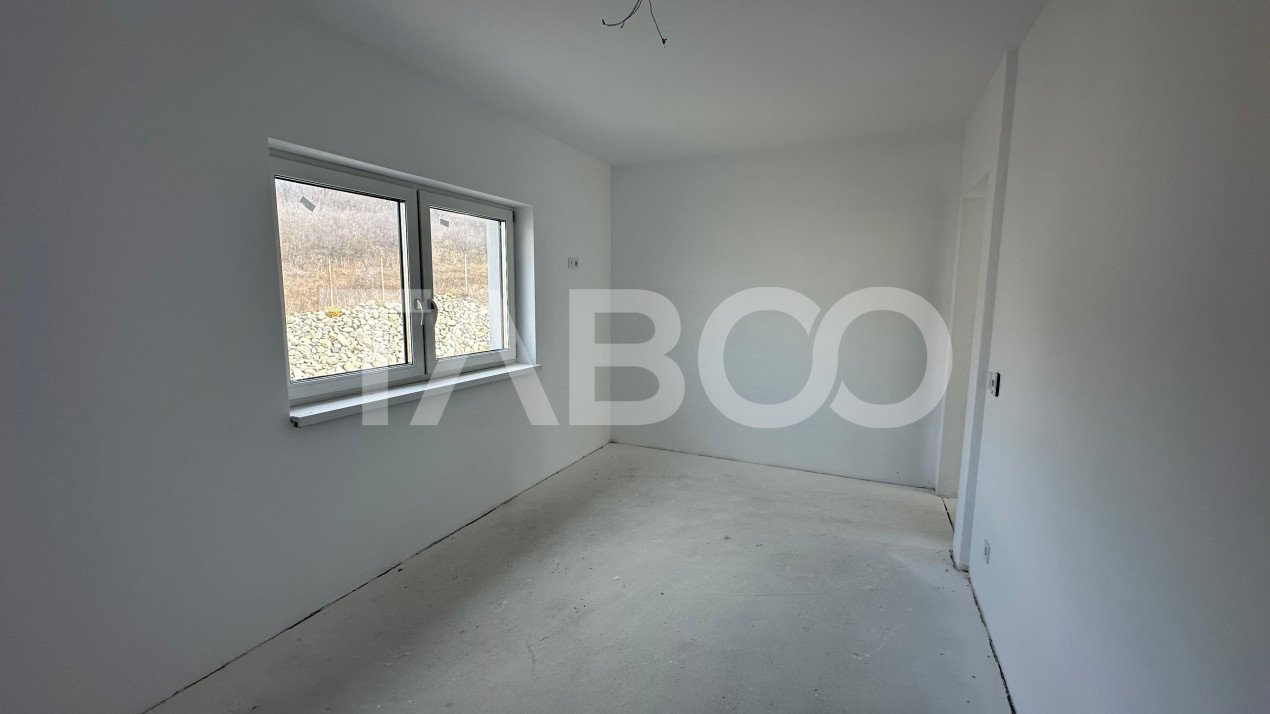 Apartament 3 camere 85 mpu cu balcon  zona industriala vest Sibiu
