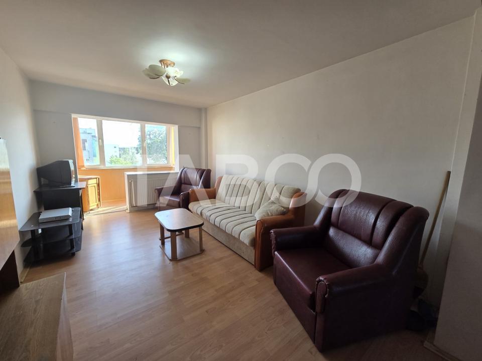 Apartament 3 camere 90 mp 2 balcoane zona Bulevardu Unirii in Fagaras - Bulevardul Unirii