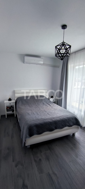 Apartament 3 camere cu terasa de 88 mp de vanzare situat in Floresti