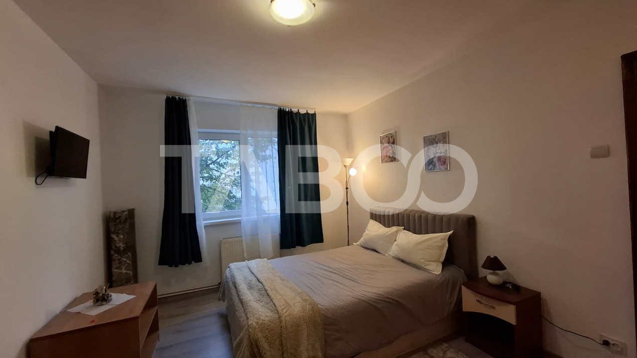 Apartament 3 camere de inchiriat 45 mp zona Vasile Aaron